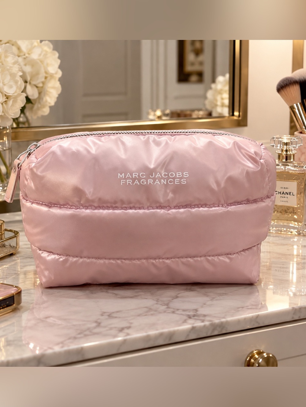 Marc Jacobs Fragrances NWT Pink Quilted Cosmetic Pouch Makeu
